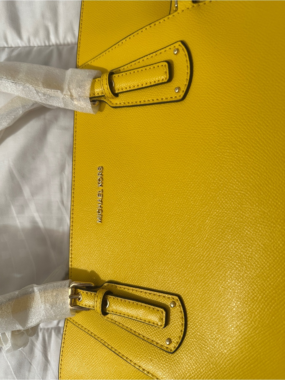 Michael Kors Voyager EW Tote
Bag Leather Marigold - Picture 3 of 10
